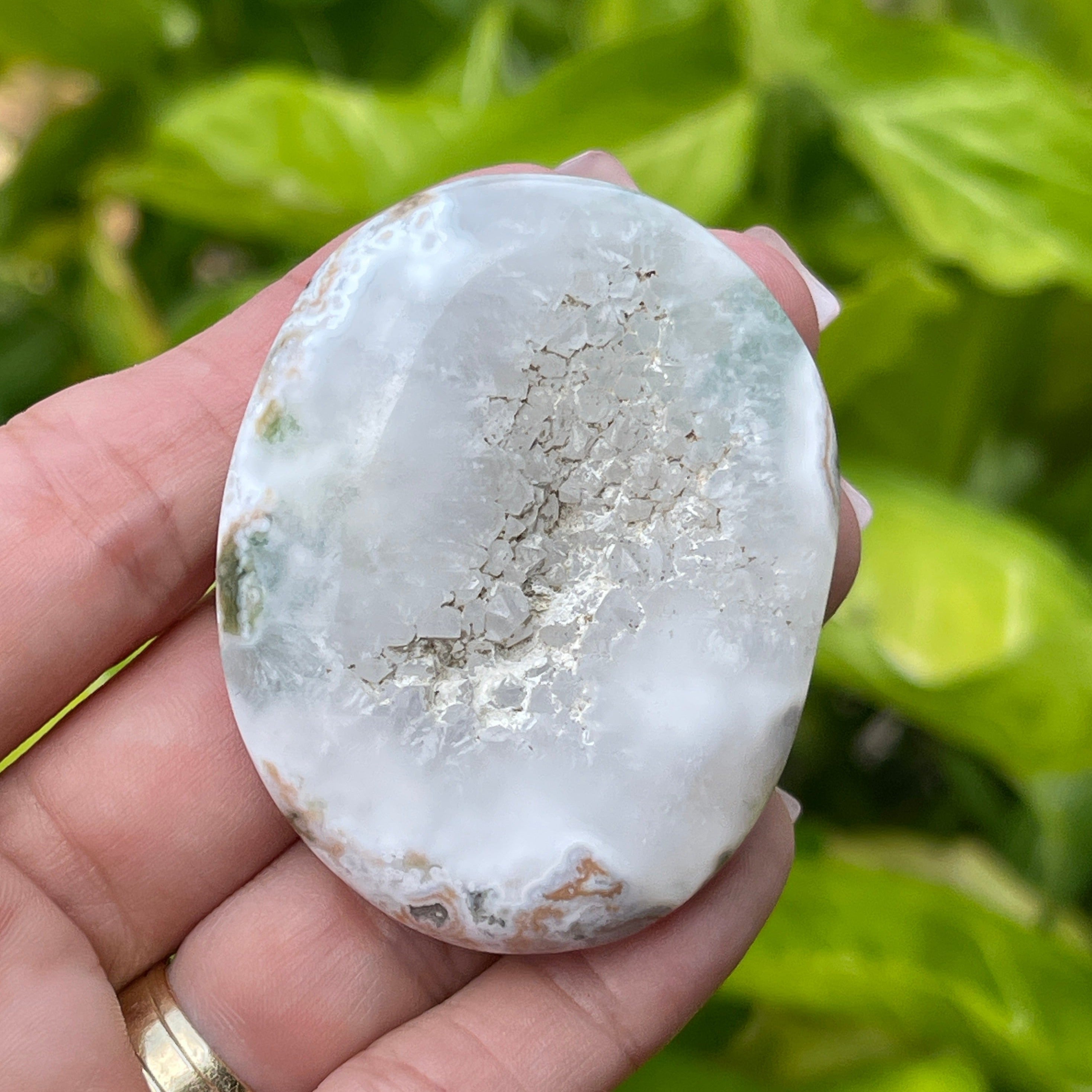 back side of 8th vein Ocean Jasper clear crystal pocket