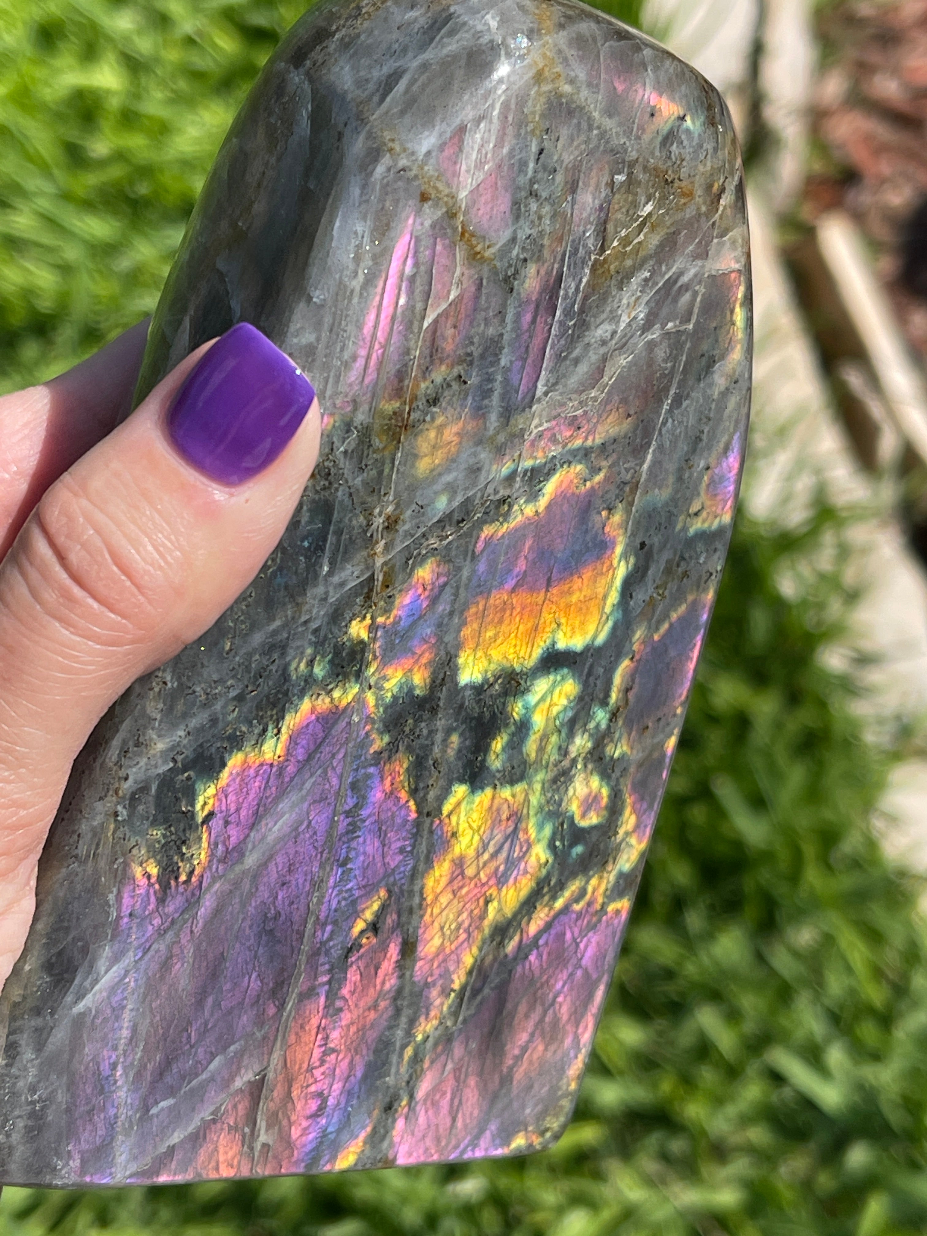 Back side flash on Labradorite