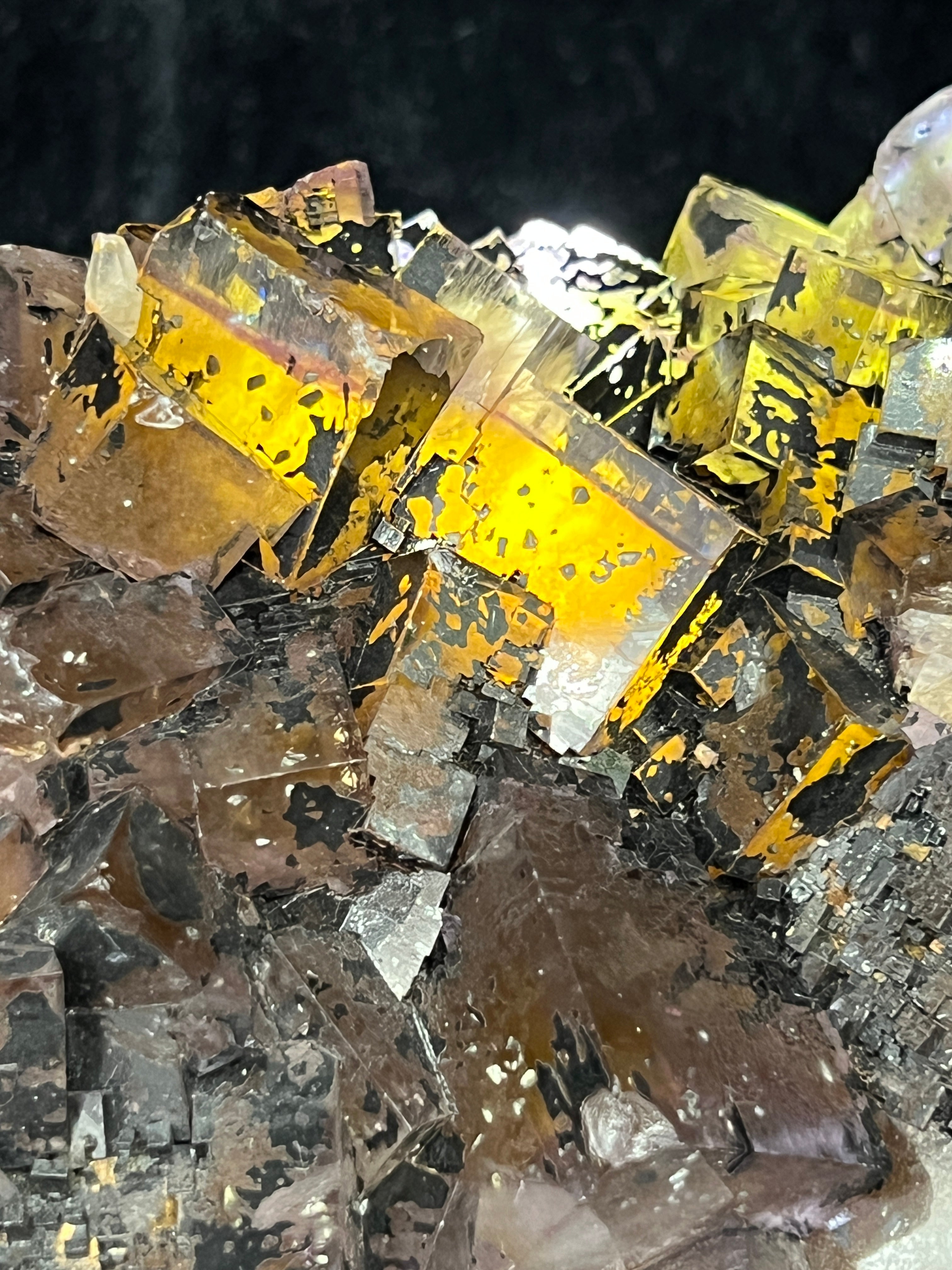 Fluorite Bitumen Calcite Illinois 1980s