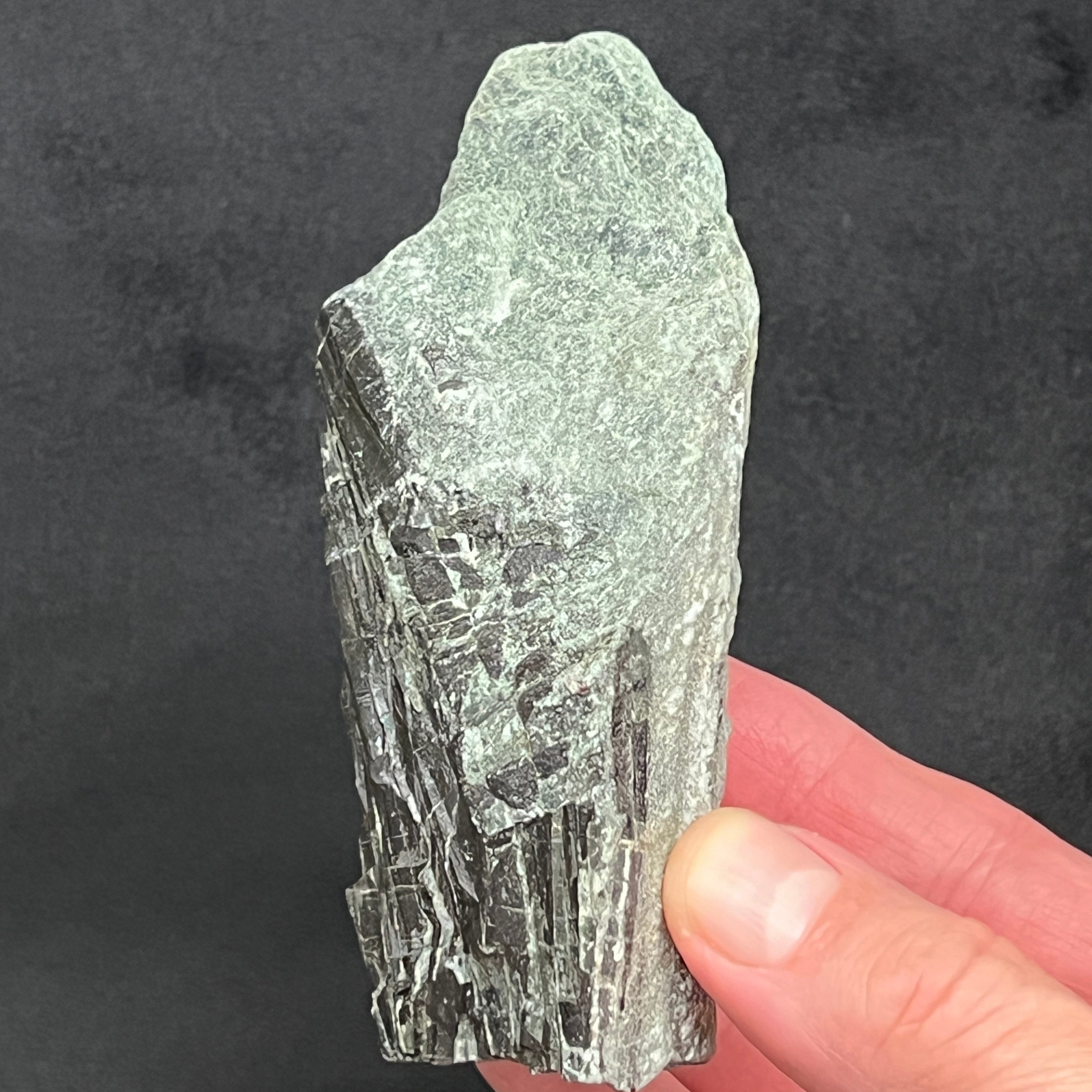 353grams; 121.8mm x 70.7mm x 36.6mm. 