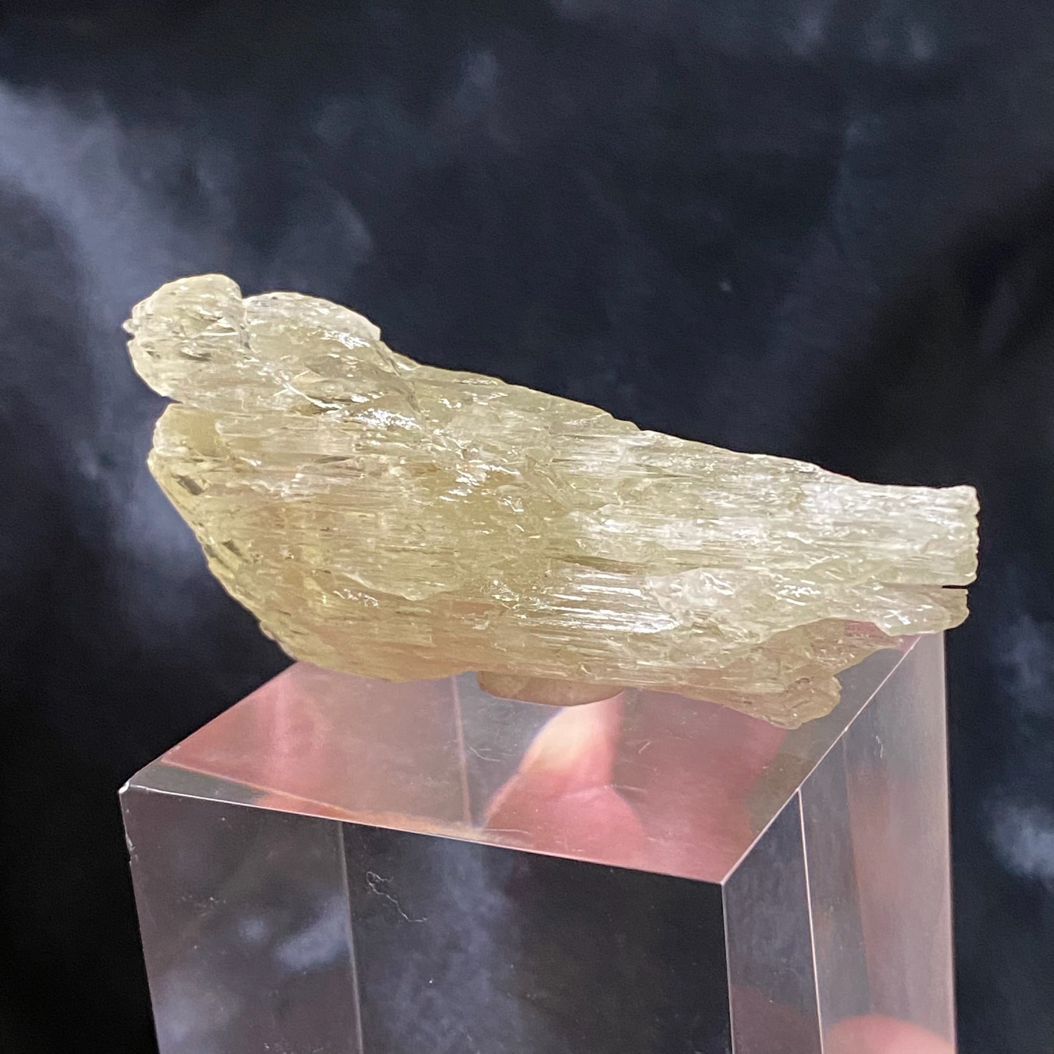 Green Spodumene var. Kunzite Hiddenite Etched Terminated Crystal 45g