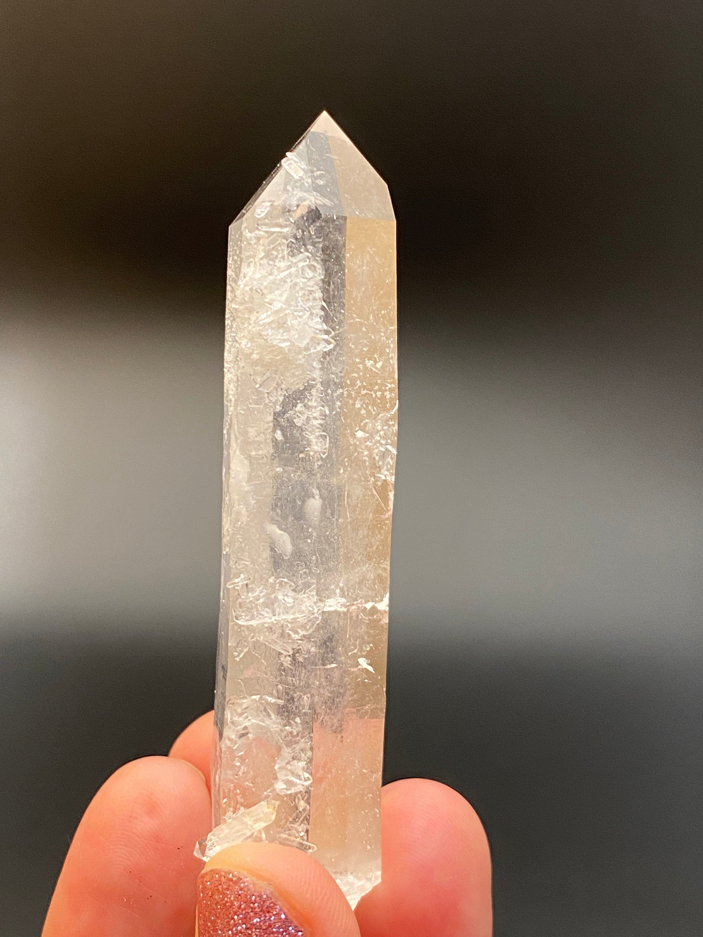 Quartz Crystal-Arkansas Quartz -Nice Point from Ron Coleman Mine - Healing Crystal