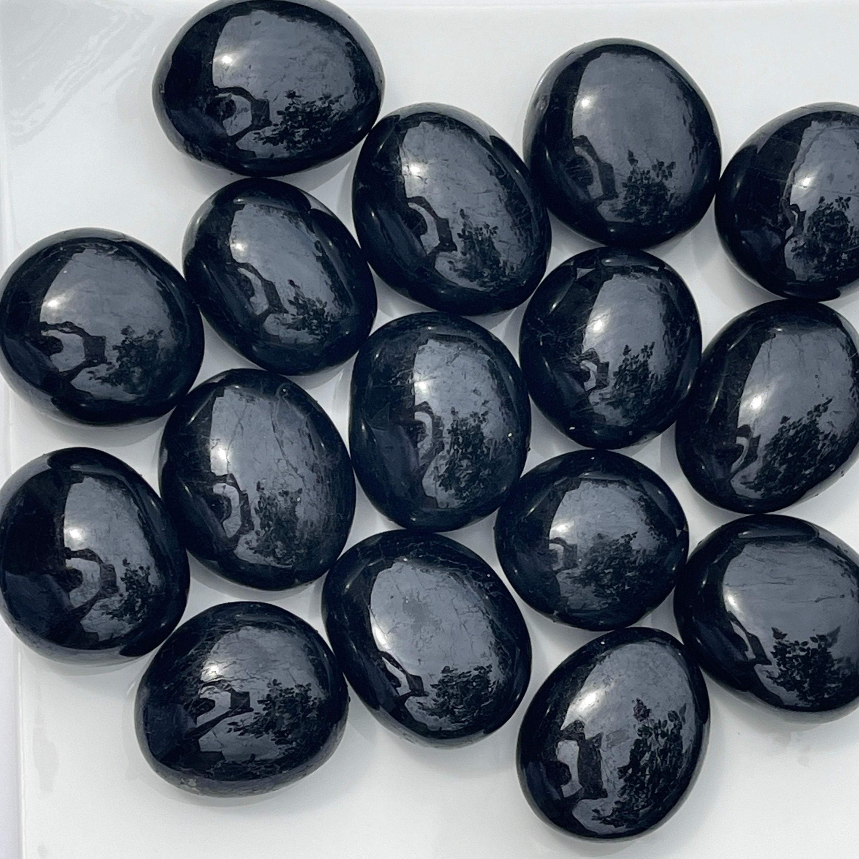 Black-Tourmaline-Palm-Stones