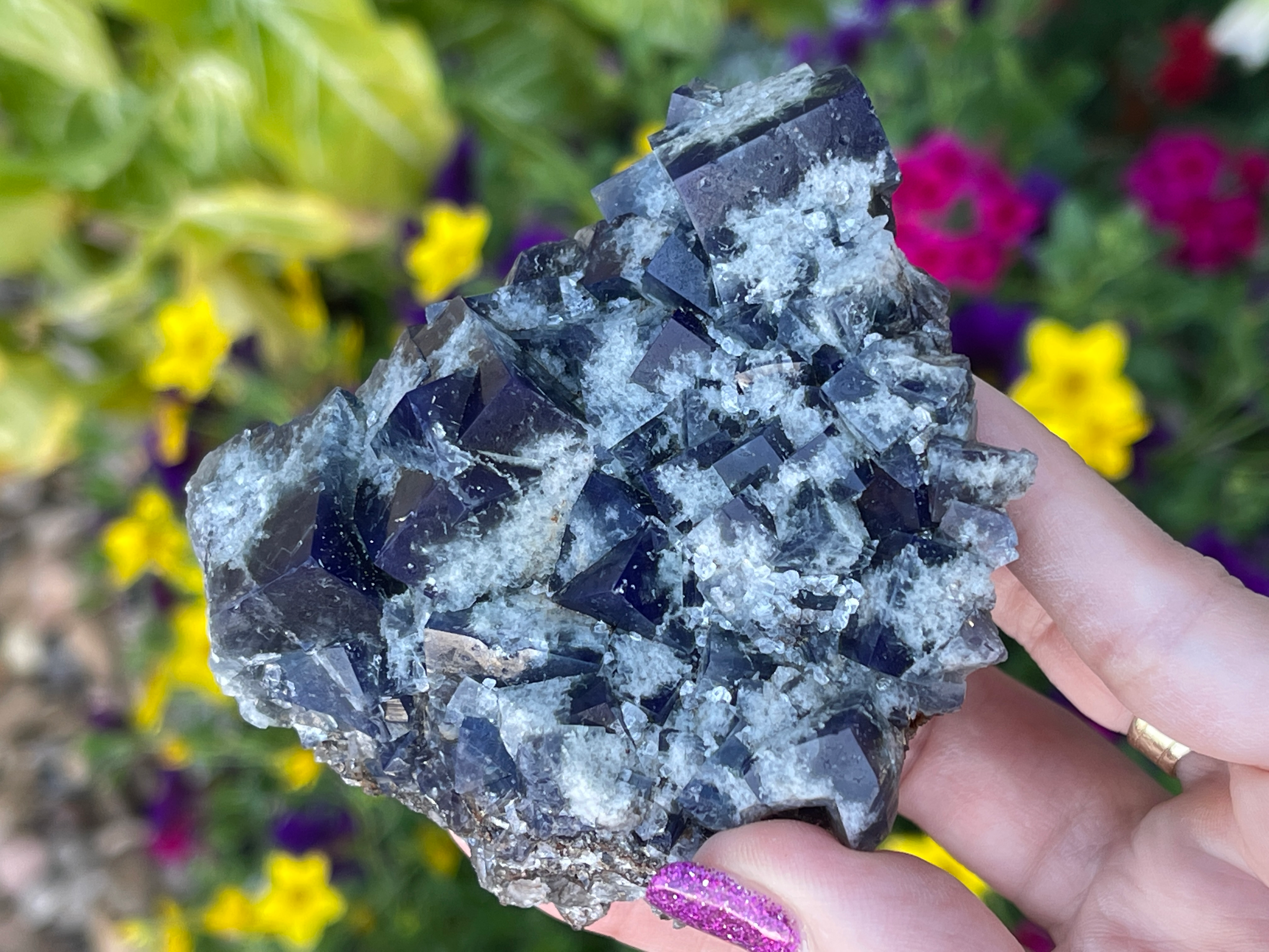 Pietra Di Conforto Fluorite Fumata – Cristallo Calmante Extra Grade, 4.5cm - 2