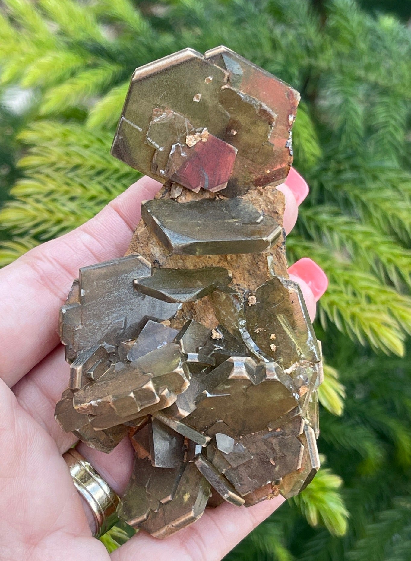 Barite Crystals Zoned Chained Growth 108 grams Excellent Mineral!