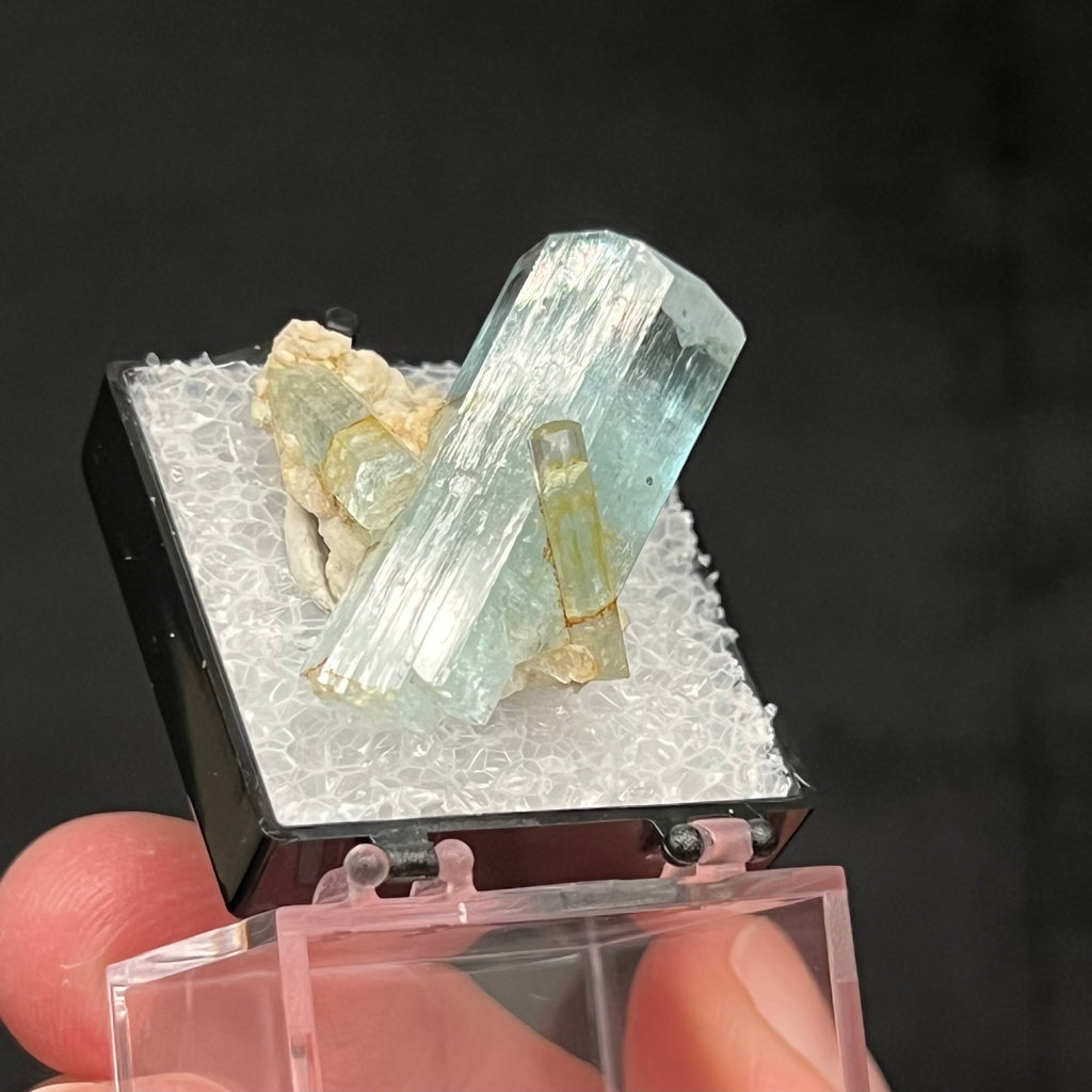 This is a sensational example of an Aquamarine on Microcline from the Erongo Mountains, Karibib Constituency, Erongo Region, Namibia, Southern Africa.