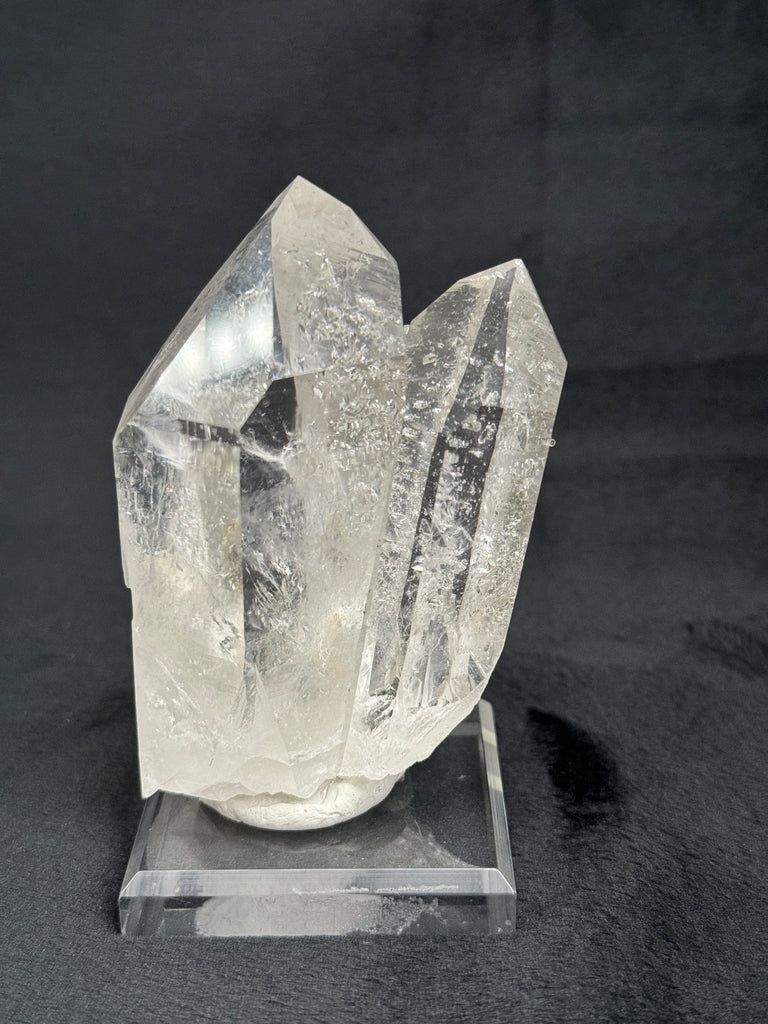 Quartz Crystal with Parallel Growth Water Clear 184g; Arkansas Quartz