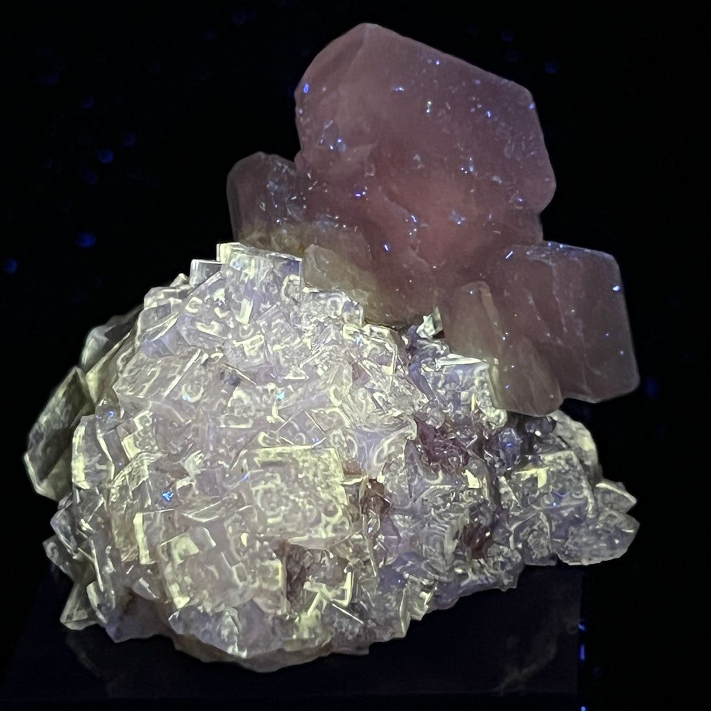 This beautiful piece from the Moscona Mine in Spain fluoresces nicely when exposed to UV light.