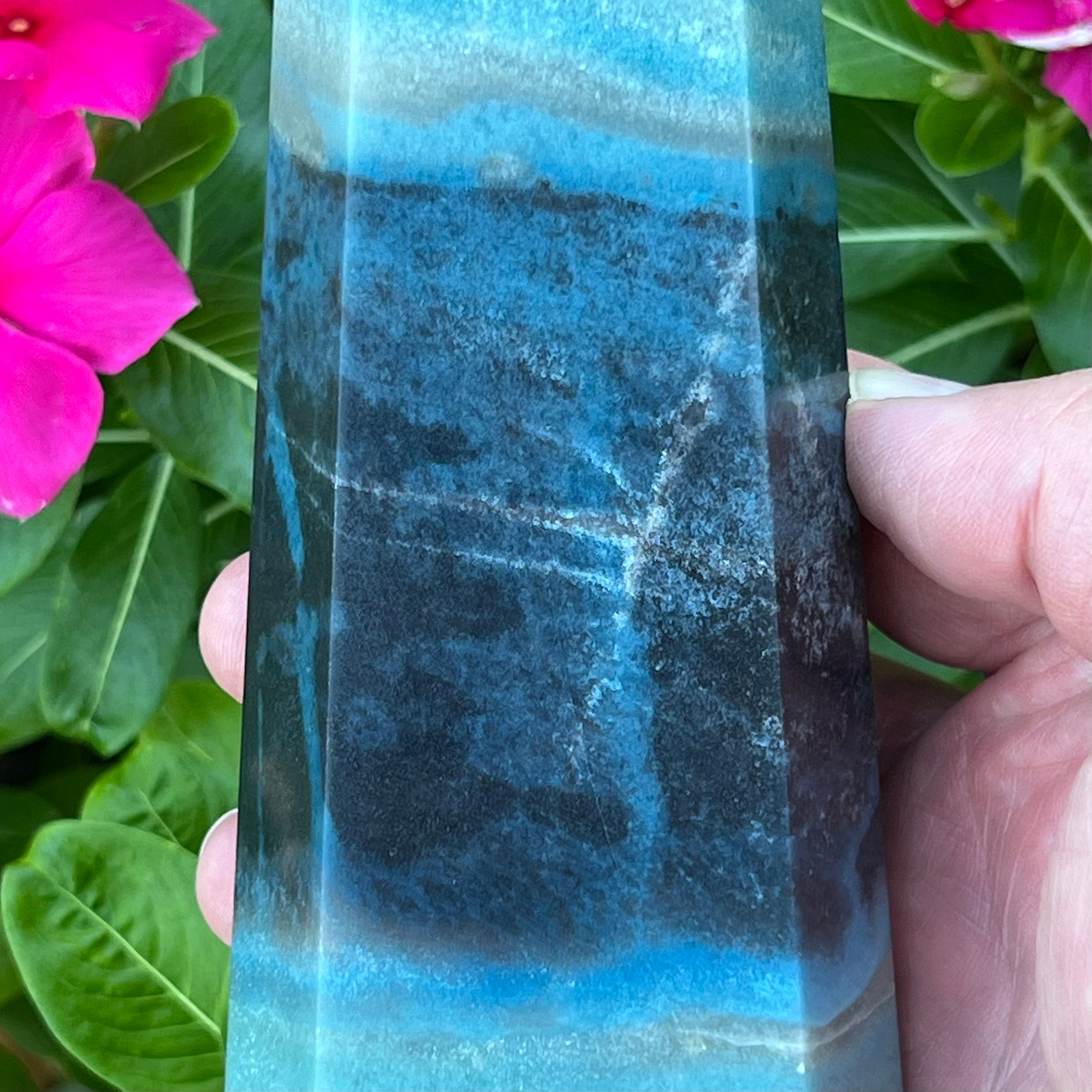Trolleite is a powerful tool with properties that help facilitate healing, awakening and elevating spiritual understanding.