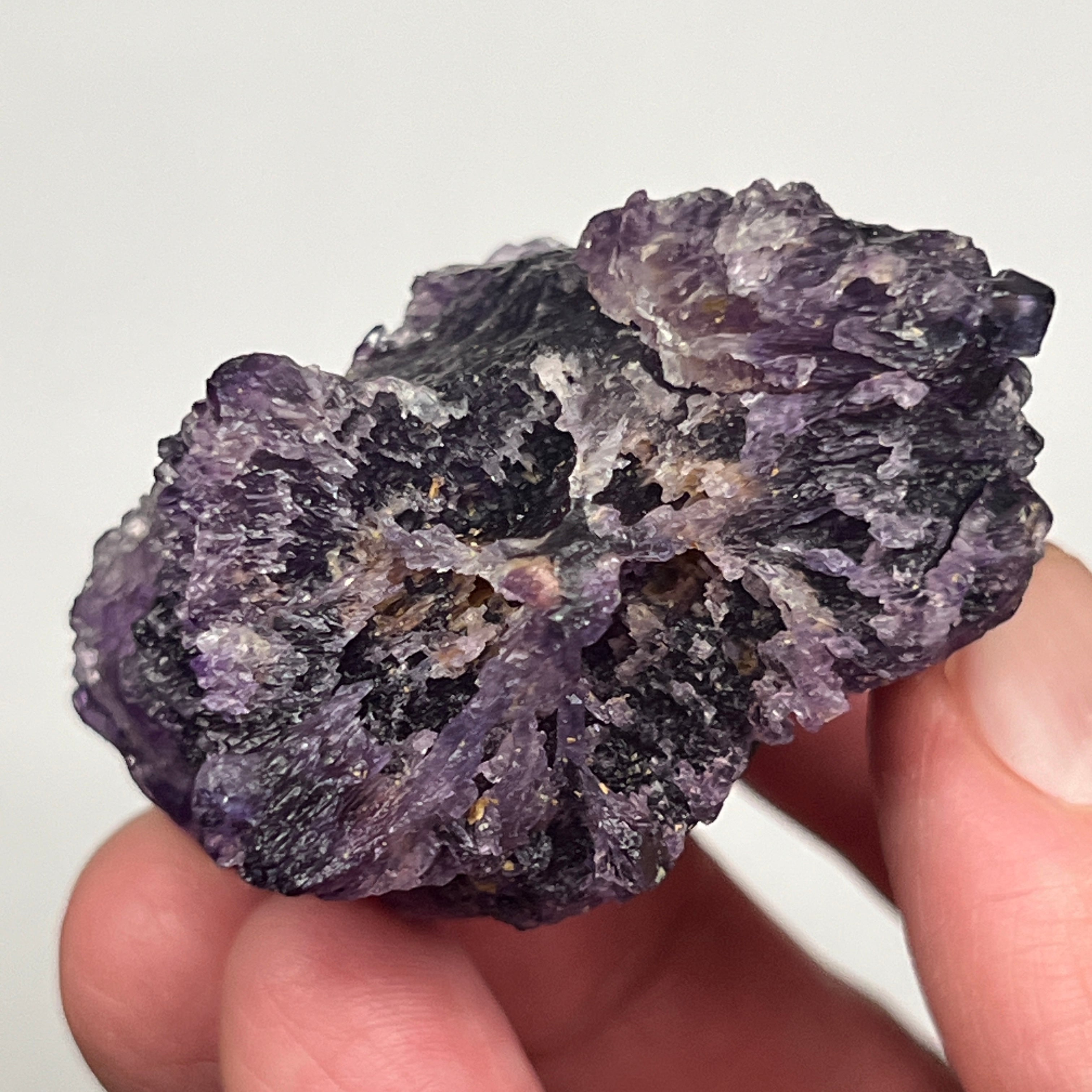 from a location attractive to mineral collectors, especially fluorite enthusiasts