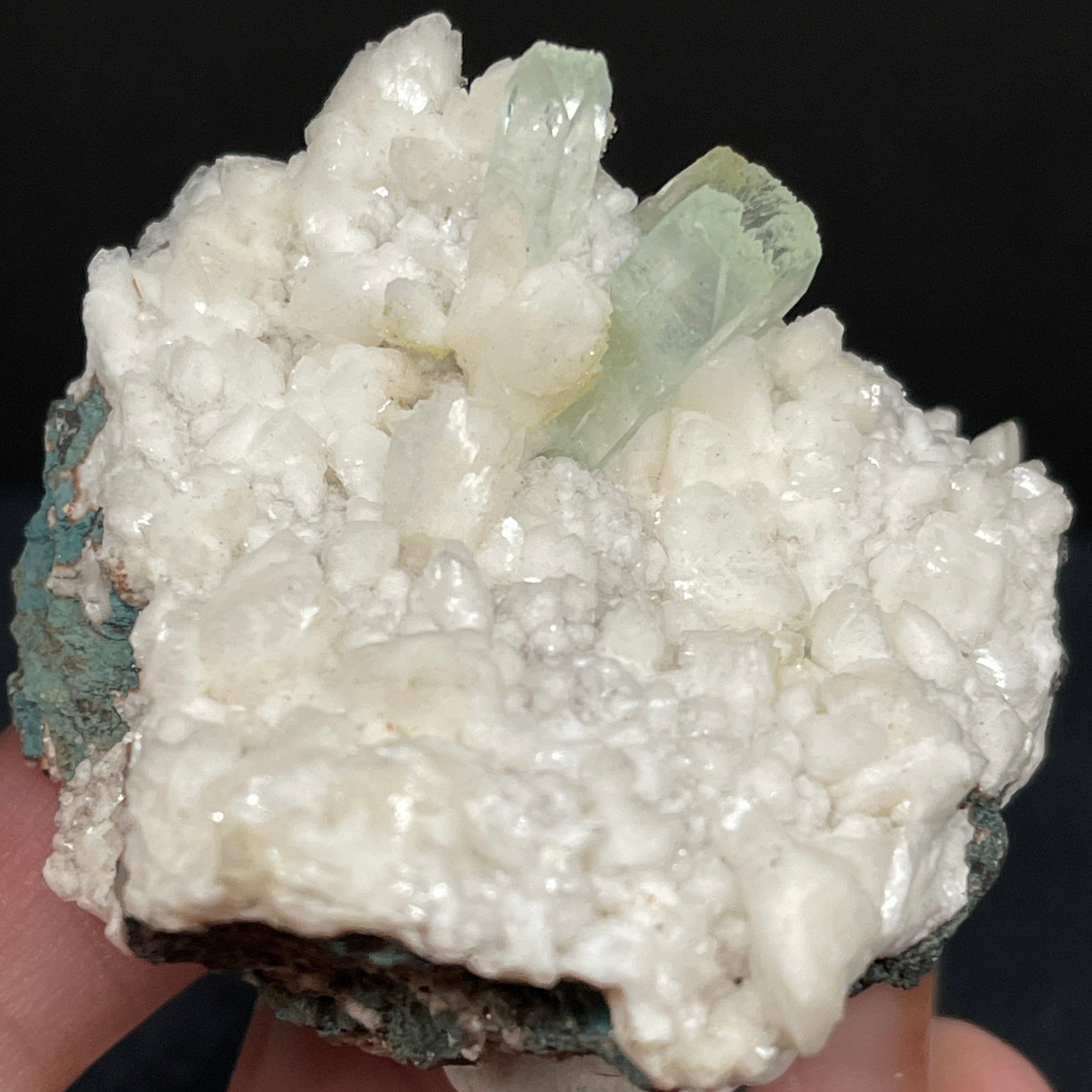 Naturaly etched Florapophyllite Zeolite Crystal cluster.