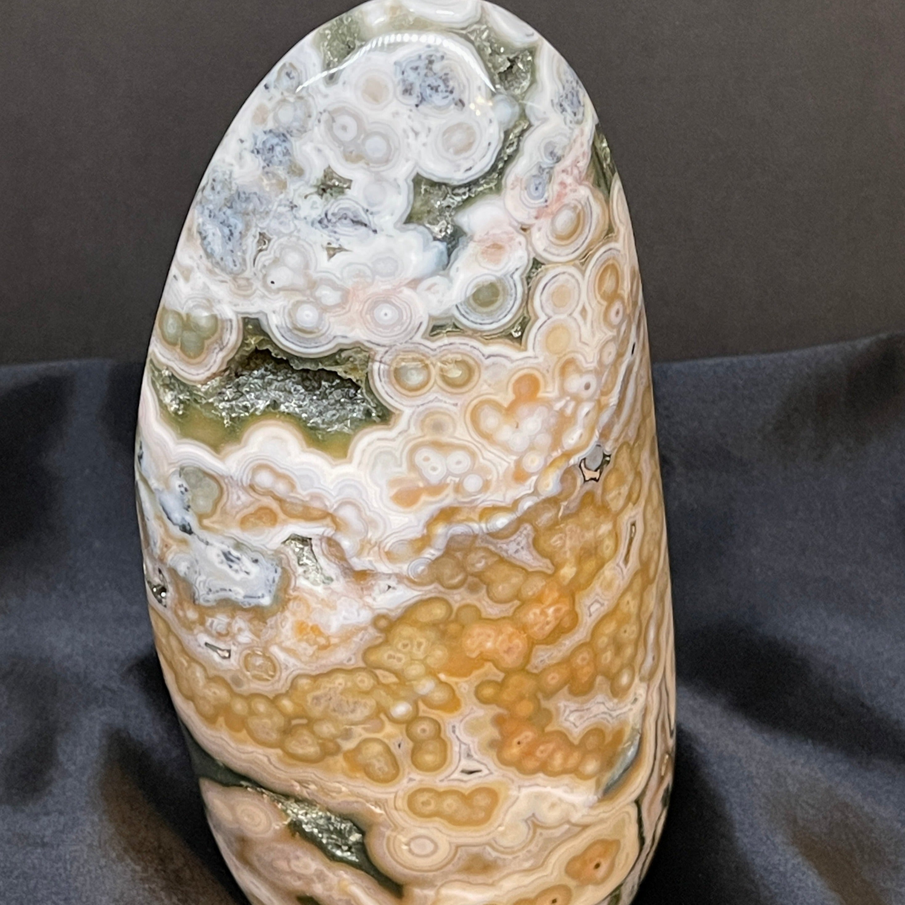 Rare Ocean Jasper Marovato 8th Vein Natural Stone 1045gr