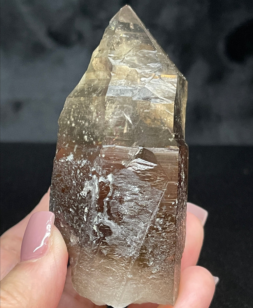 Wonderfully characteristic of Hallelujah Junction pieces, the growth of the secondary Quartz presents unusual, exhibiting asymmetrical stepped or staggered structure.