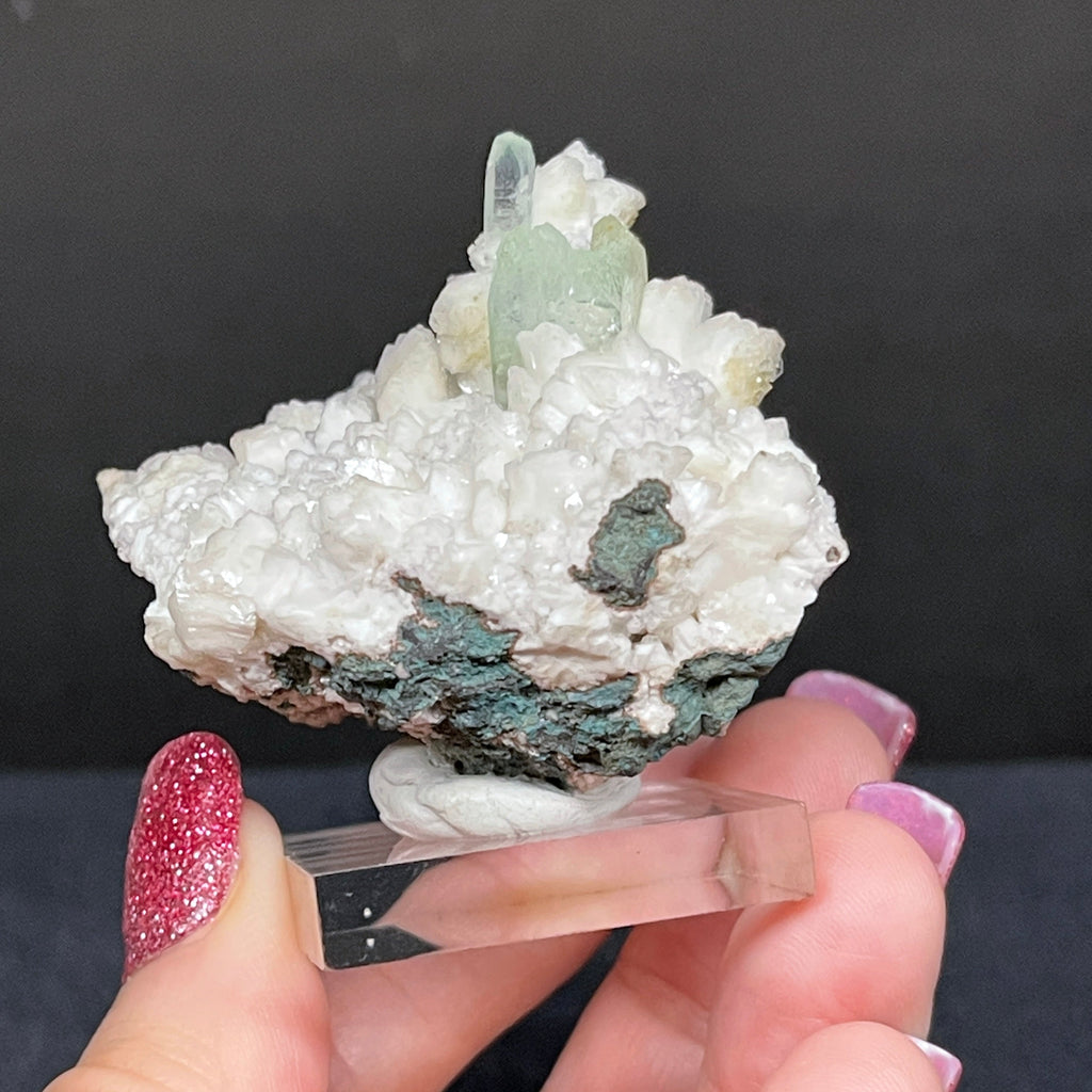 Truly lovely specimen of a Zeolite with well defined and naturally etched Florapophyllite Crystals, Stilbites, Heulandite cluster.