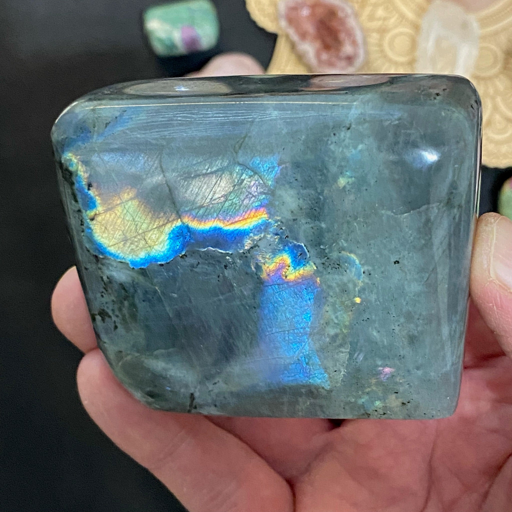 Labradorite Gorgeous Flash | Electric Blue, Pink | 291g