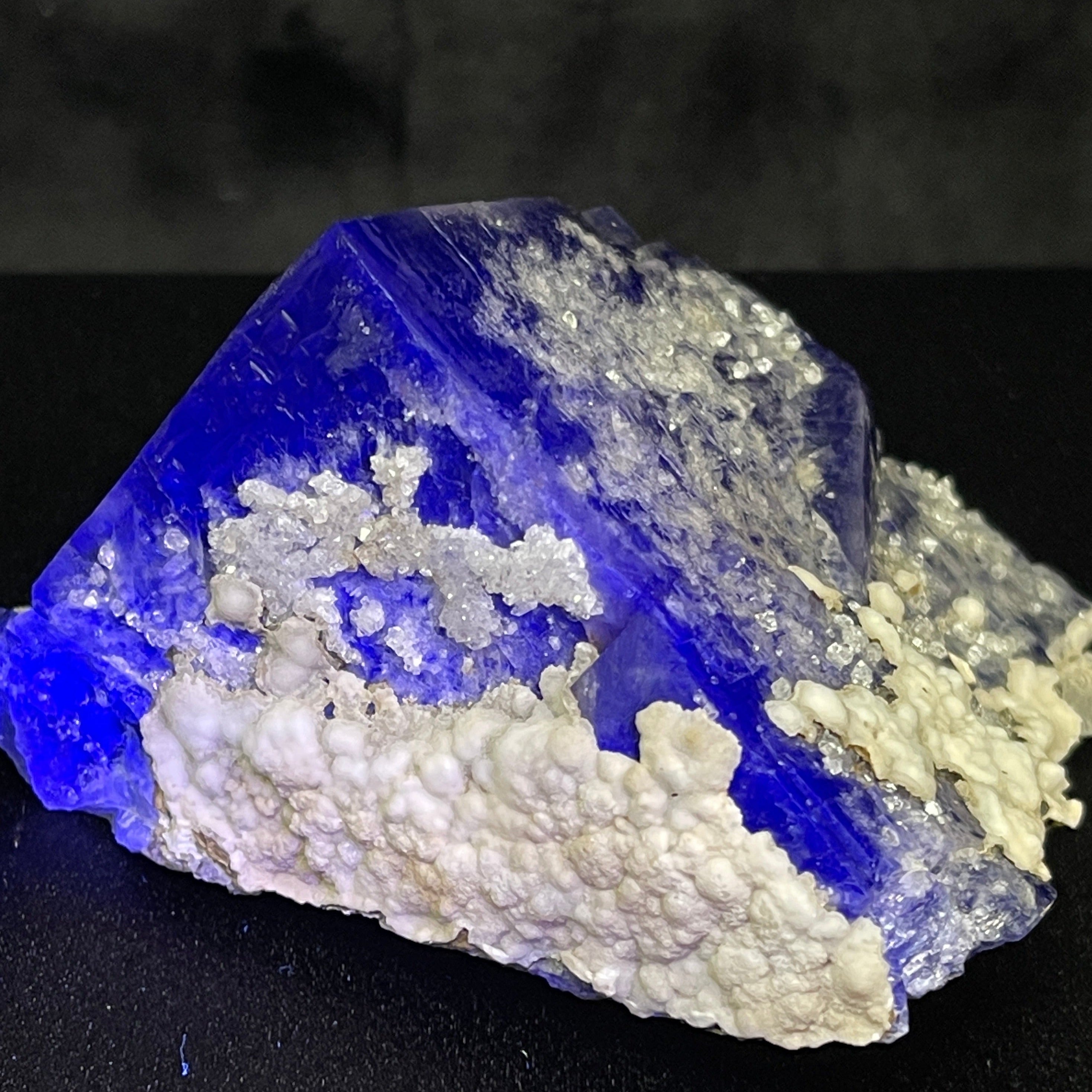 Fluorite New Find! SuperNova Pocket 322grams | CrystalRockology