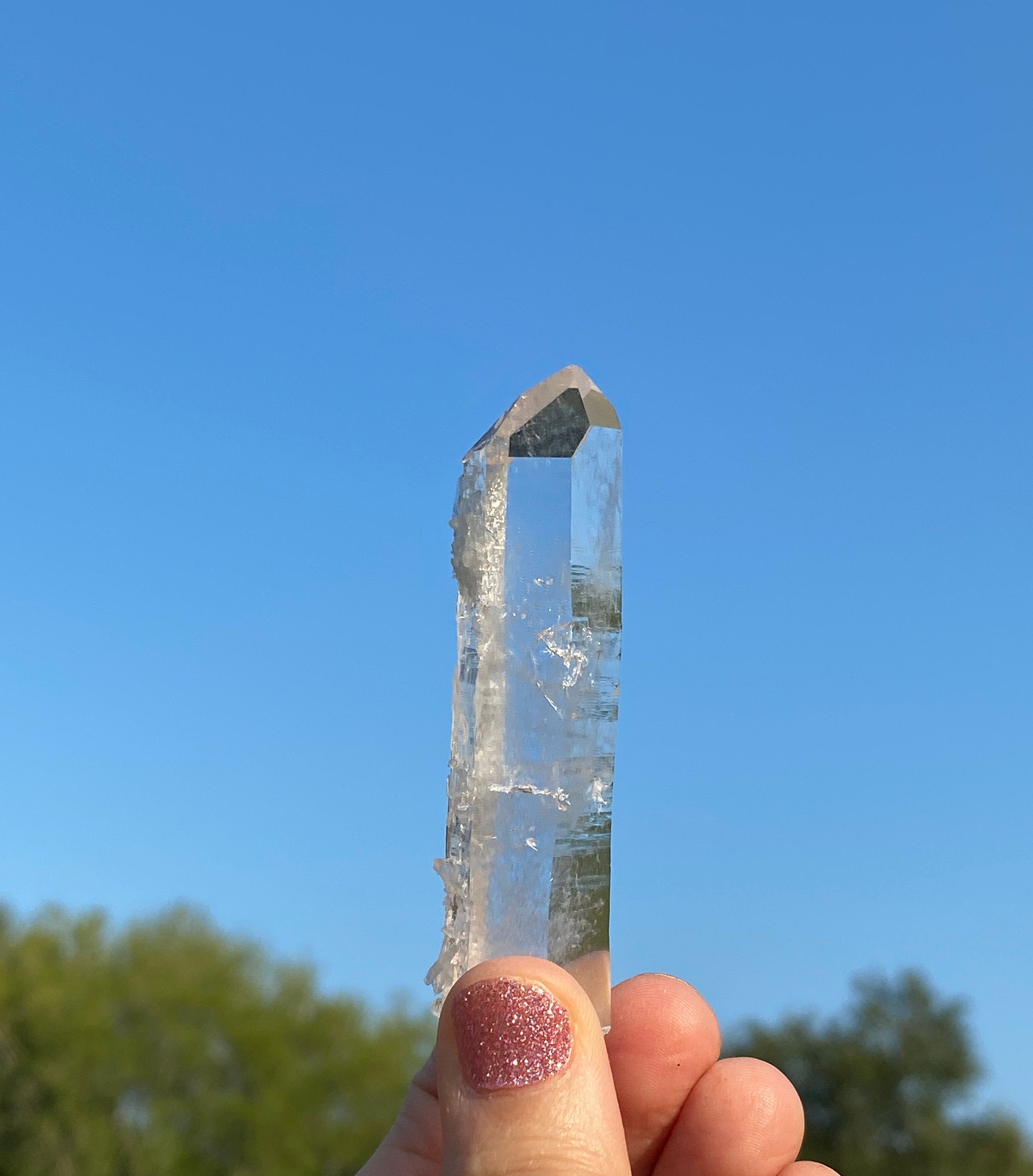 Quartz Crystal-Arkansas Quartz -Nice Point from Ron Coleman Mine - Healing Crystal