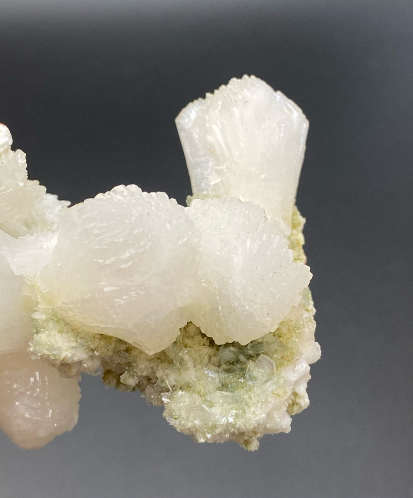 Top White Pearly Stilbite on Heulandite Base Zeolite Crystals